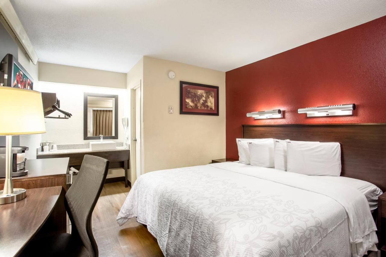 Red Roof Inn Plus+ West Springfield Dış mekan fotoğraf